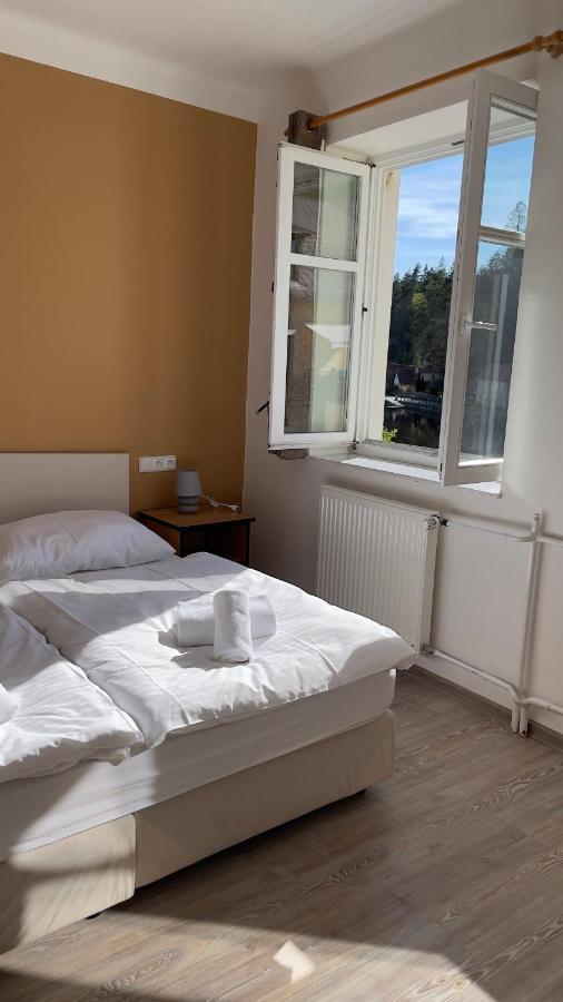 Rožmberk Inn - ex U Kocoura Rožmberk nad Vltavou Exteriör bild