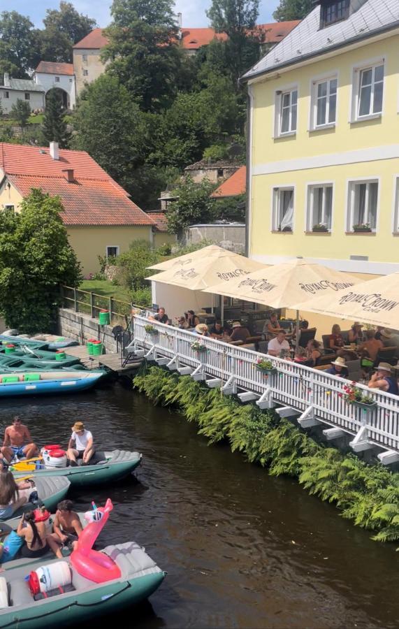 Rožmberk Inn - ex U Kocoura Rožmberk nad Vltavou Exteriör bild