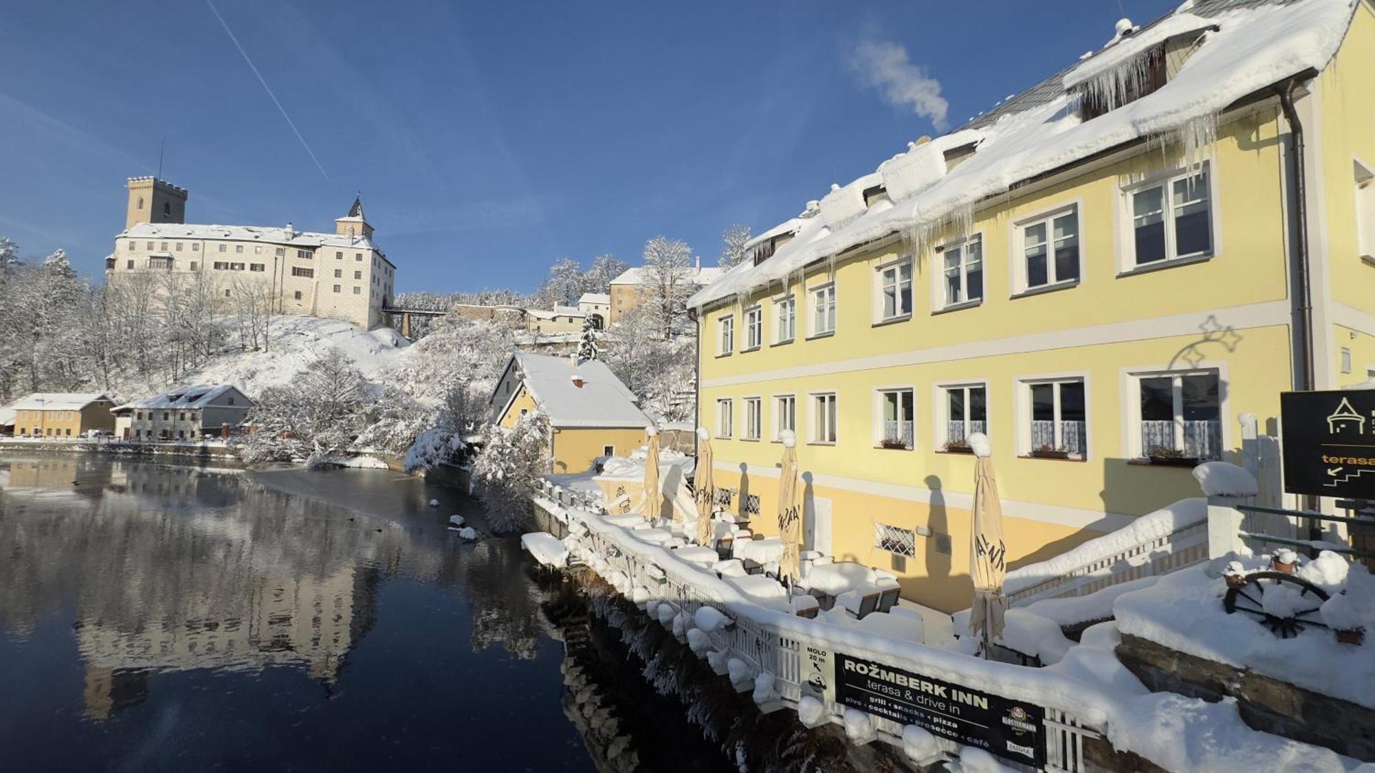 Rožmberk Inn - ex U Kocoura Rožmberk nad Vltavou Exteriör bild