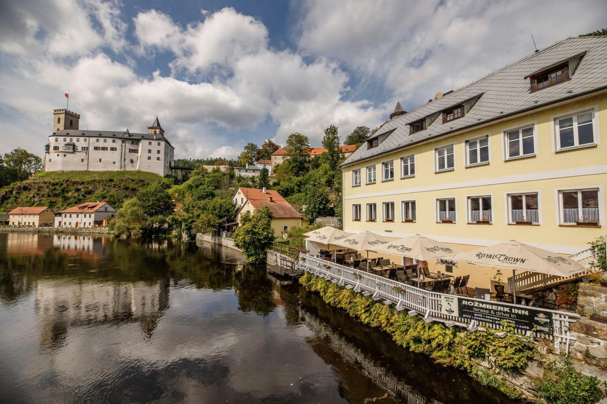 Rožmberk Inn - ex U Kocoura Rožmberk nad Vltavou Exteriör bild